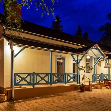 Balzsam apartmanház Harkány Exterior foto